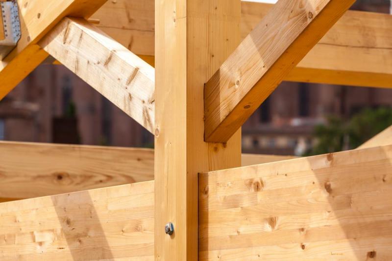 Fabrication de charpente &agrave; Saint-Vit : savoir-faire local